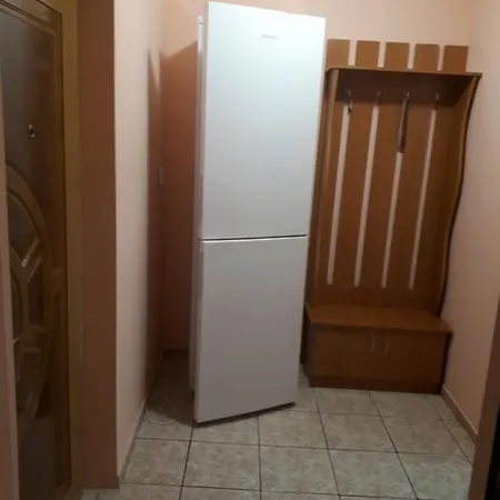 Apartament 2 Semidecomandat 