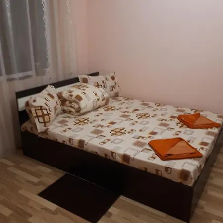 Apartament 2 Semidecomandat 