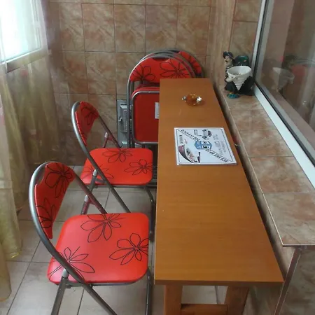 Apartament 2 Semidecomandat 